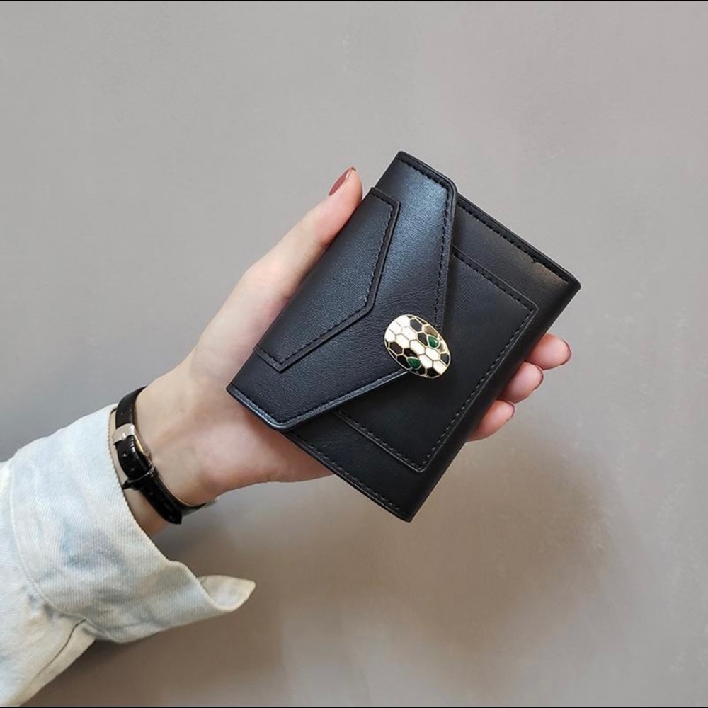 Cardholder - Picture 1 of 4